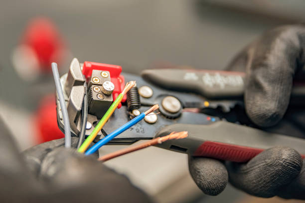 Best Local Electrician Companies  in Oxford, NC